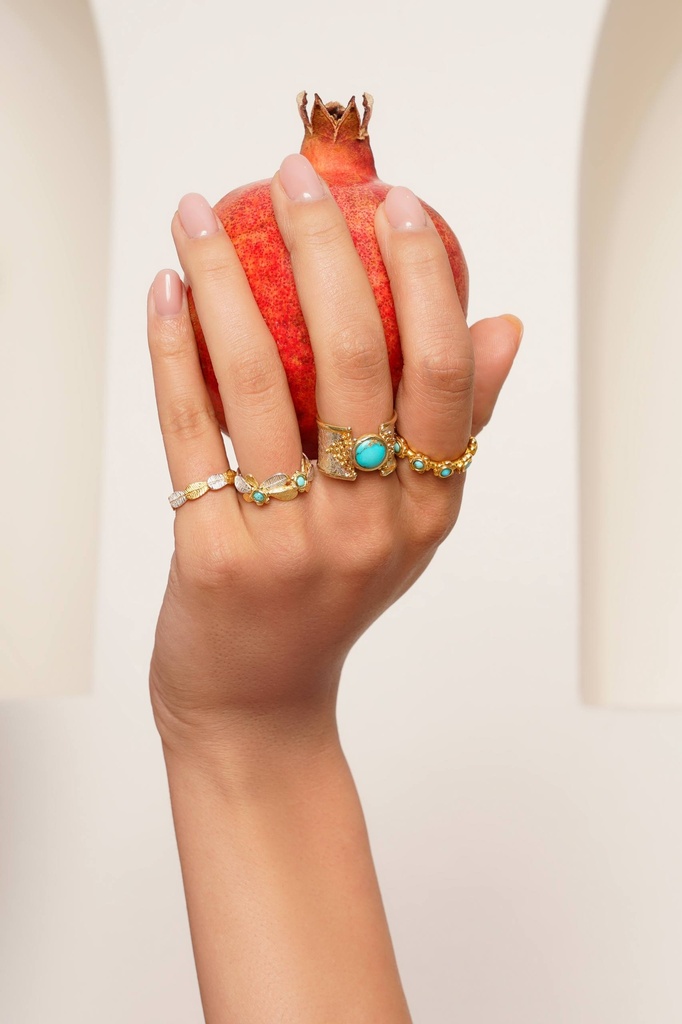 انگشتر نصفه فلک